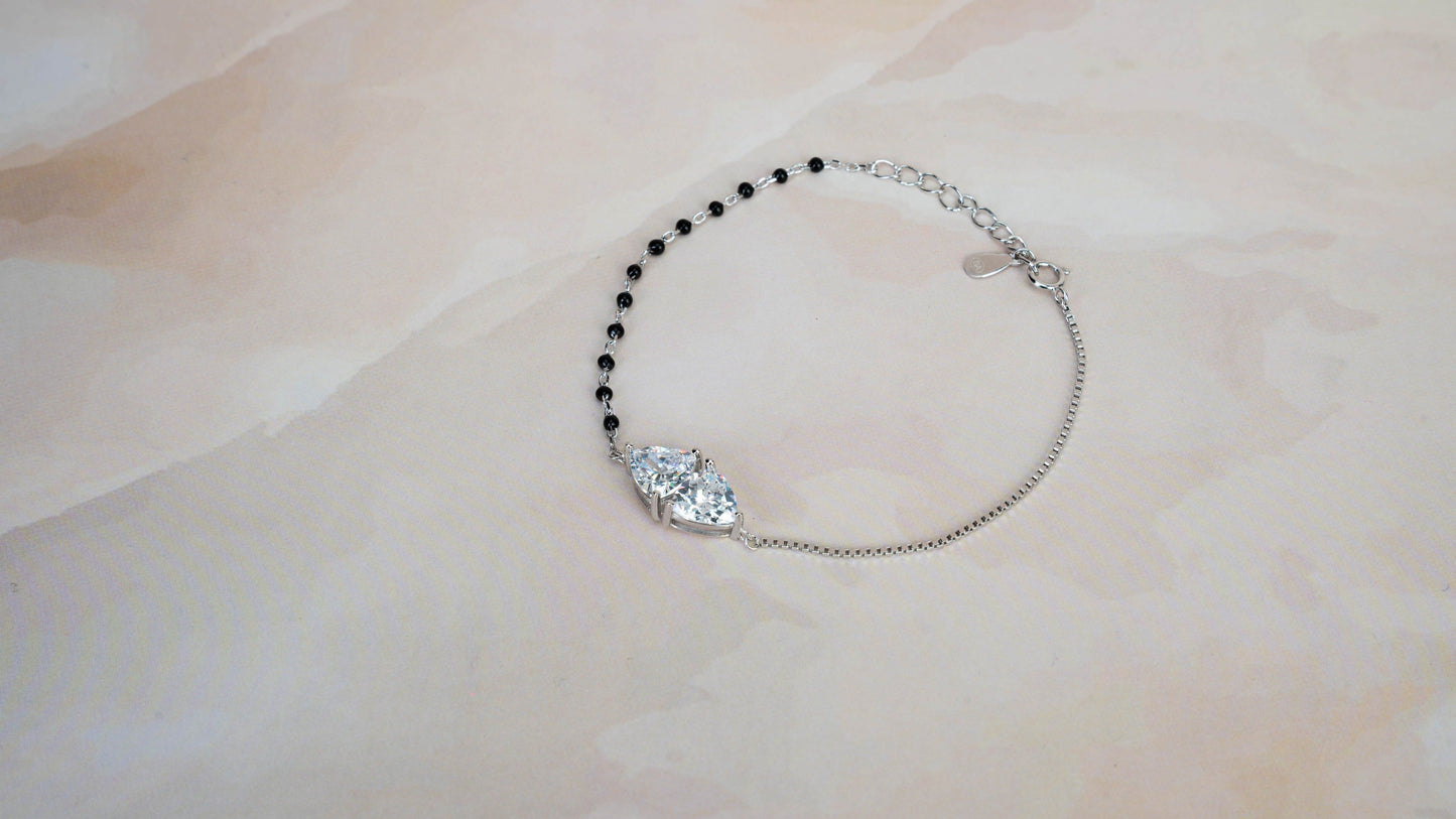 Noctyra Bracelet