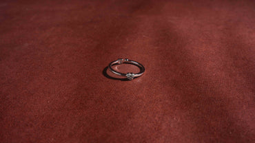 Niva Heart Ring